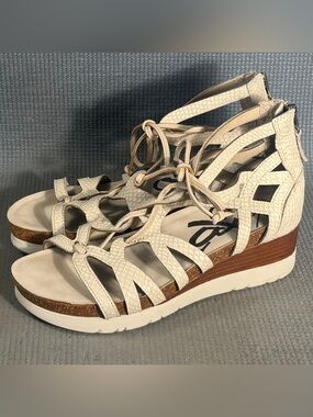 OTBT Escapade Escapade Women’s Synthetic Zipper Slingback Sandals Size 8
